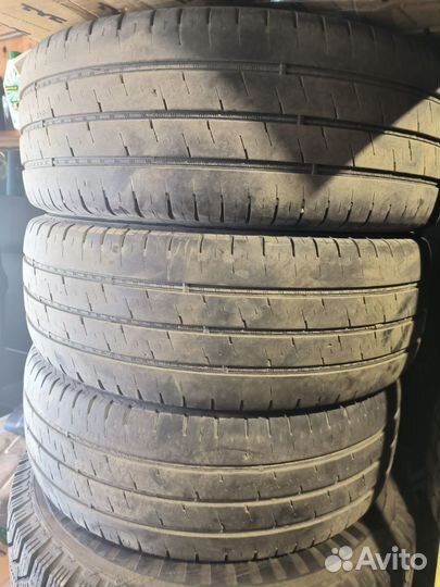 Nokian Tyres Hakka Van 215/70 R15C