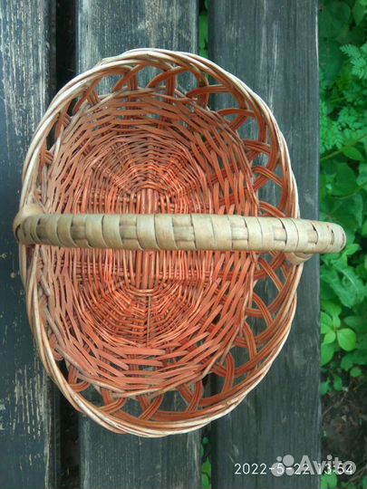 Корзина плетеная
