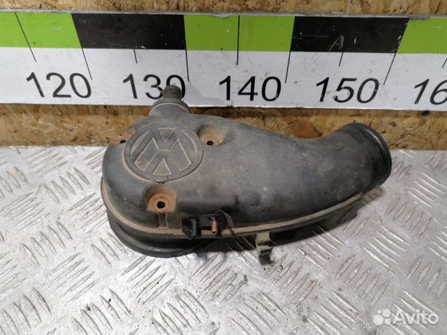 Воздуховод Volkswagen Passat b3 b3