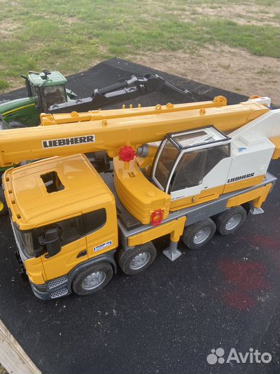 Игрушки bruder