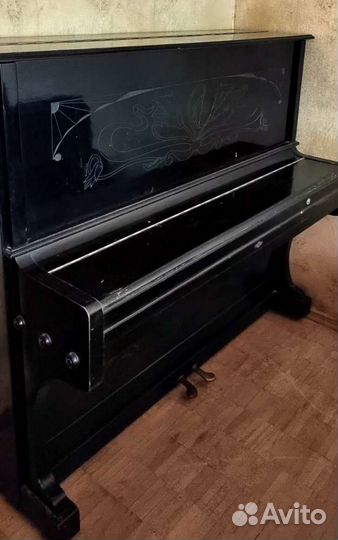 Пианино Аккорд