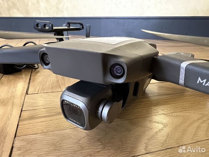 DJI Mavic 2 Pro (Fly More Combo) 4 аккума