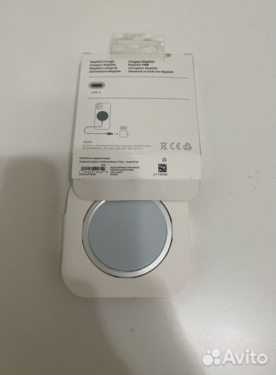 Беспроводная зарядка apple magsafe