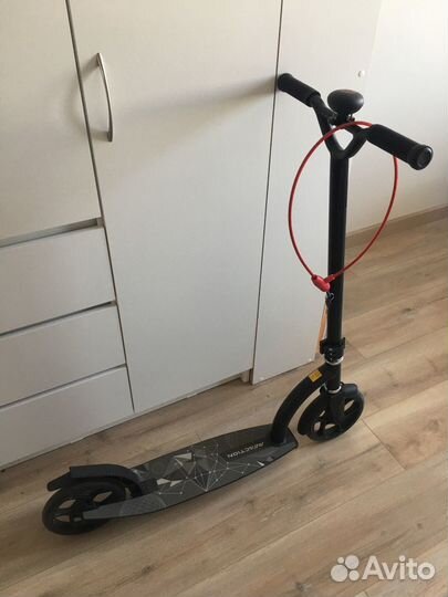 Самокат Reaction (до 100 кг, abec 7) +гудок +замок