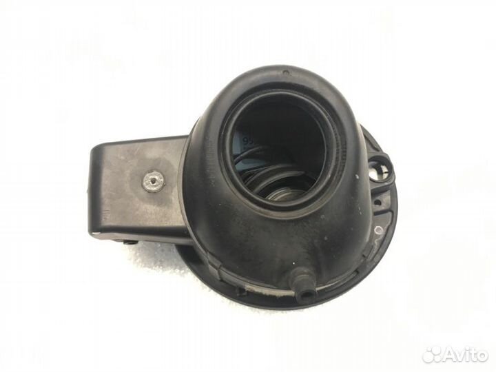 Лючок бензобака Volkswagen Polo седан 1.6 2014