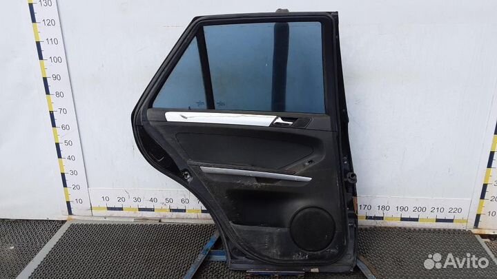 Дверь задняя левая Mercedes-Benz M-Class