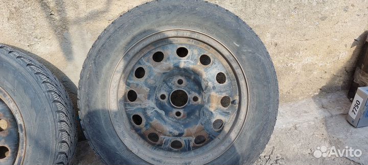 Nokian Tyres Hakkapeliitta R 185/65 R15