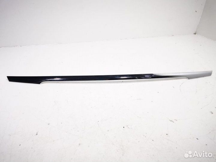 Накладка двери (крышки) багажника Mercedes-Benz