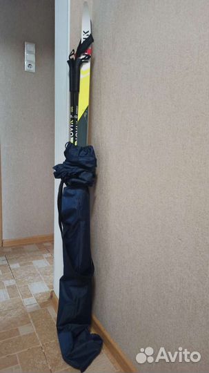 Лыжи и палки детские школьные