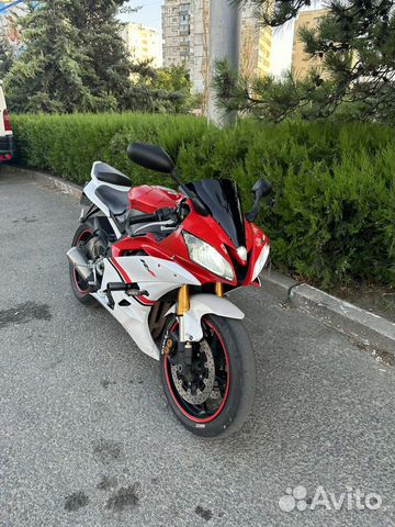 Yamaha R6