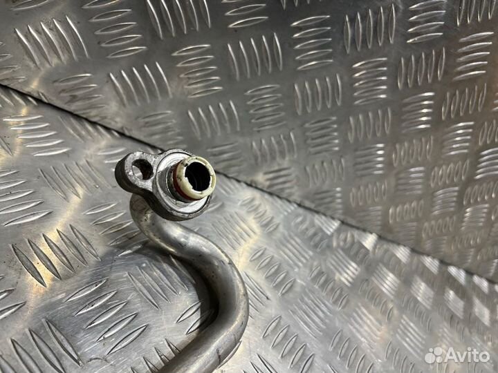 Трубка кондиционера Ford Focus 3 хэтчбек 2.0