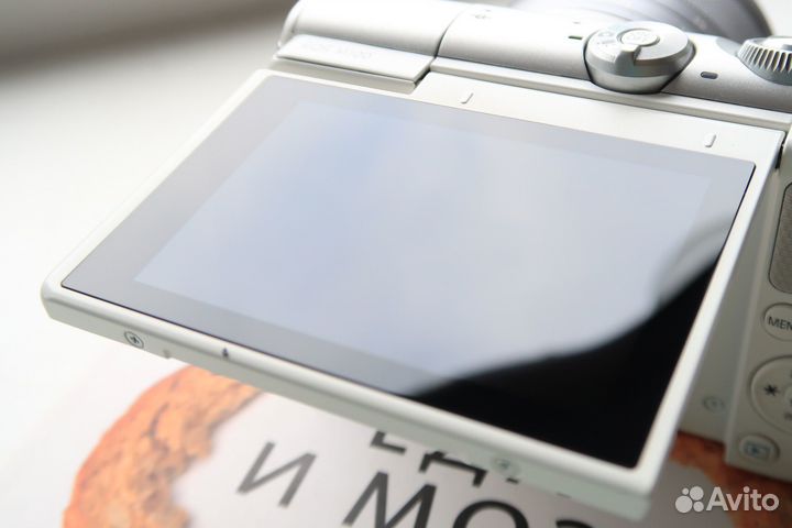 Фотоаппарат Canon M100 kit (отл сост) + сумка