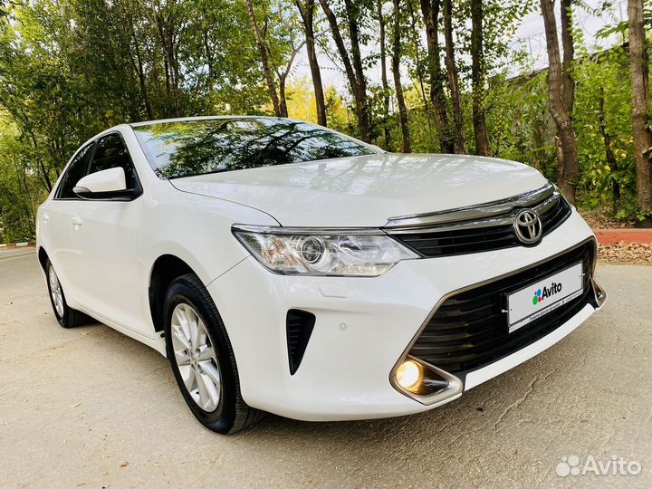 Toyota Camry, 2015