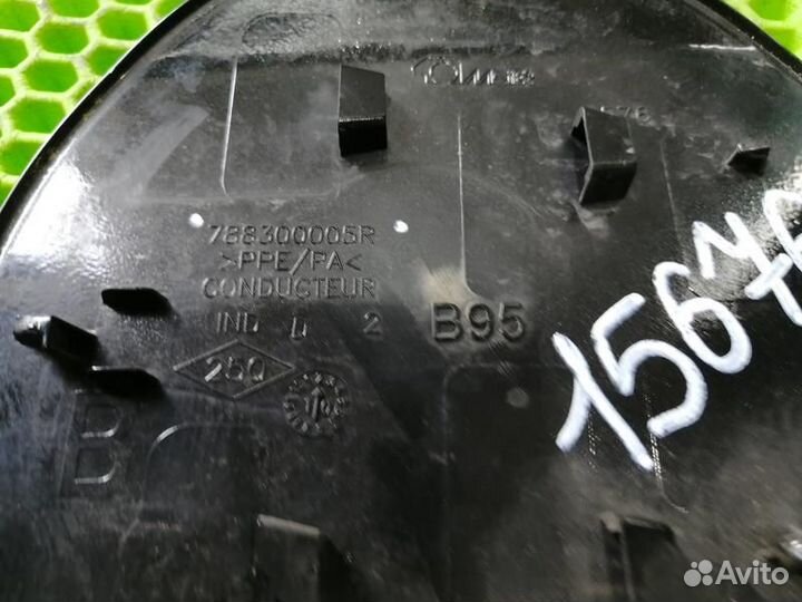 Лючок бензобака Renault Megane 3