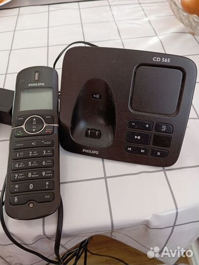 Домашний телефон philips