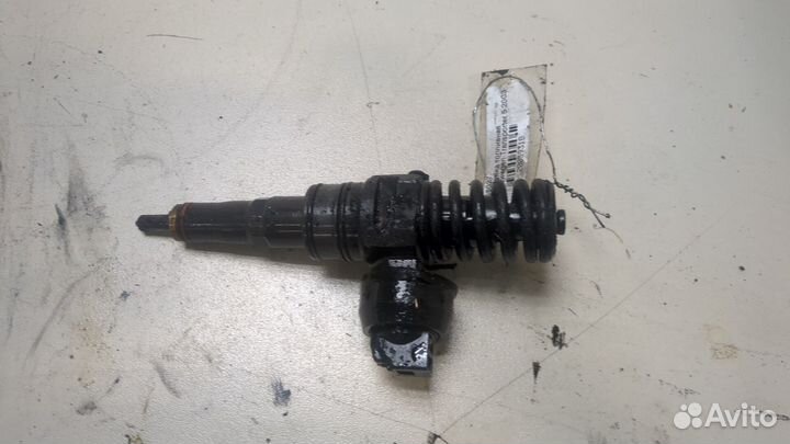 Форсунка топливная Volkswagen Transporter 5, 2007