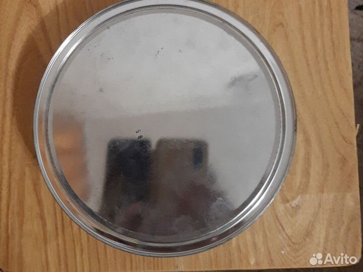 Жестяная банка из под печенья