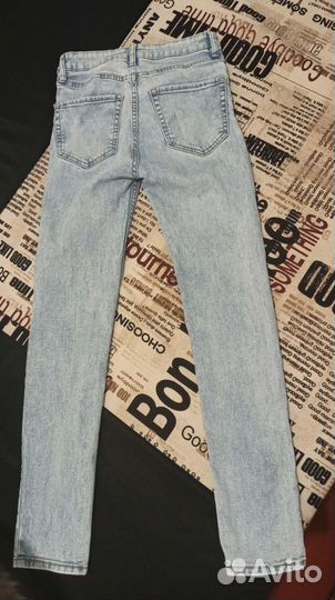 Джинсы mango