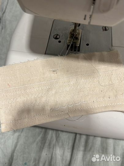 Швейная машина astralux red line Victoria