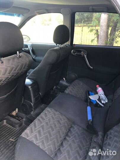 Opel vectra b 1.8 AT