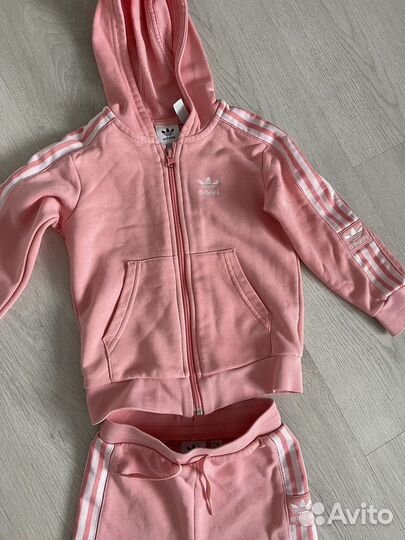 Спортивный костюм adidas для девочек