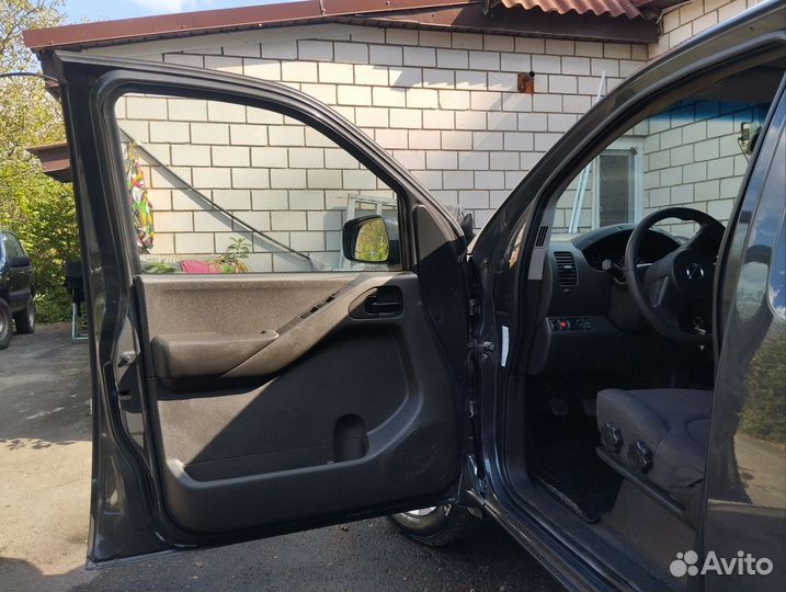 Nissan Navara 2.5 МТ, 2008, 367 000 км