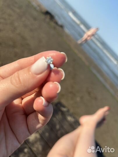 Пусеты с бриллиантами 1 карат
