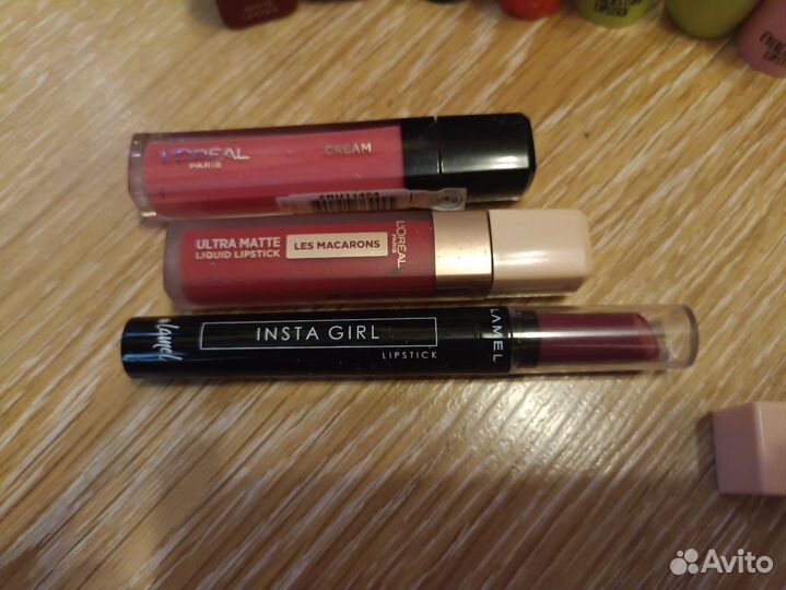 Жидкая матовая помада и блески для губ бальзамы