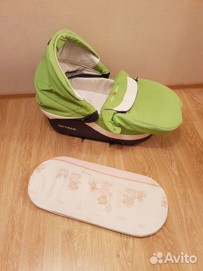 Одна из лучших качественных детских колясок 3 в 1