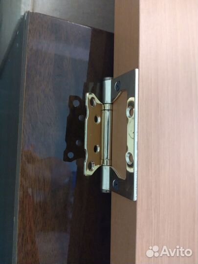 Продам дверь без коробки