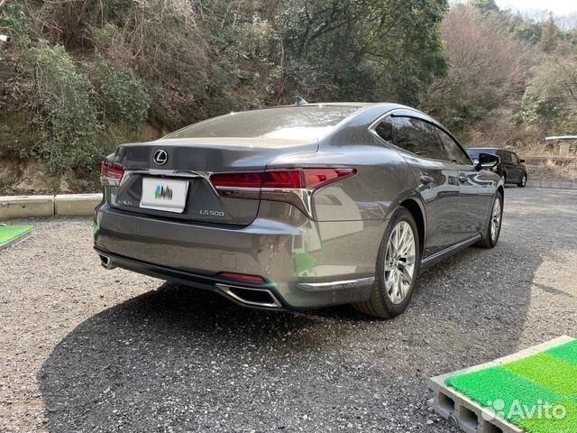 Lexus LS, 2020