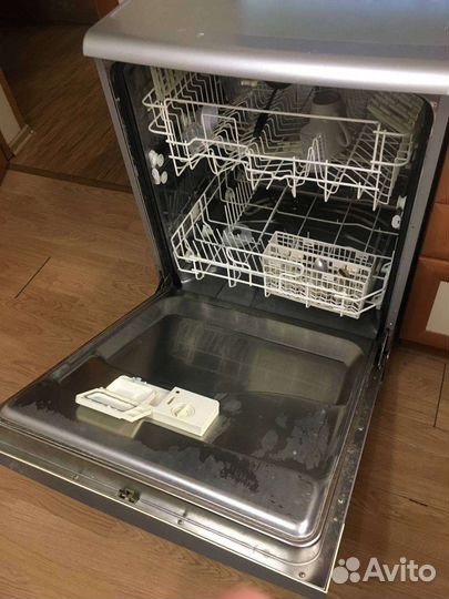 Посудомоечная машина Elenberg