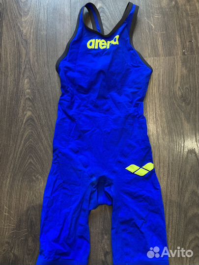 Гидрокостюм