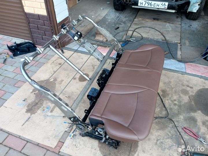 Раскладывающийся диван Starex