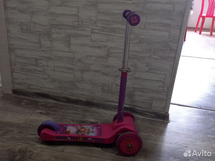 Самокат детский трехколесный