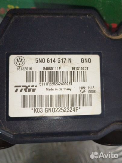 Блок ABS Volkswagen Tiguan внедорожник 2.0Л