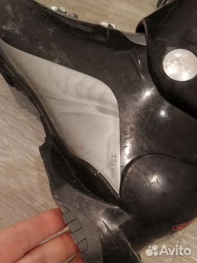 Горнолыжные ботинки