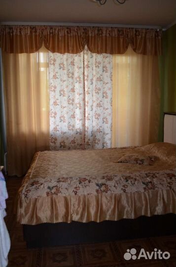 Шторы и покрывало бу