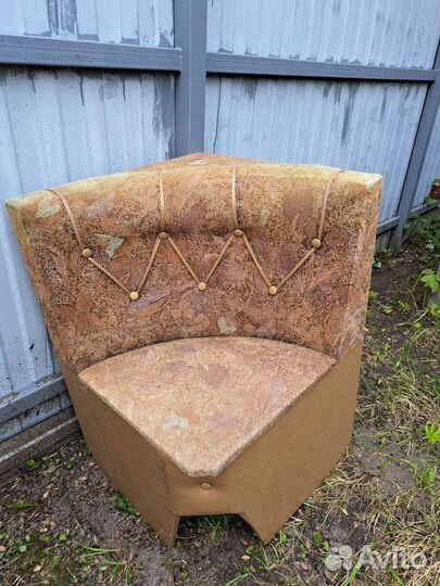 Стул угловой