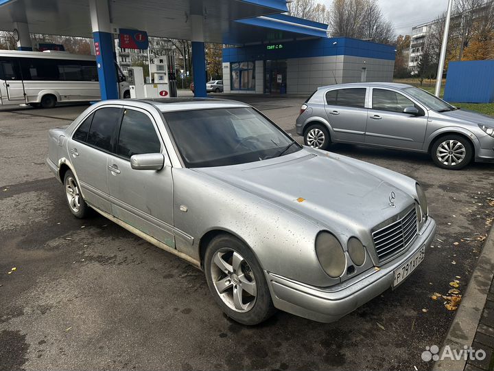 Разбор Mercedes w210 2.2 дизель, 95 л.с.,мкпп