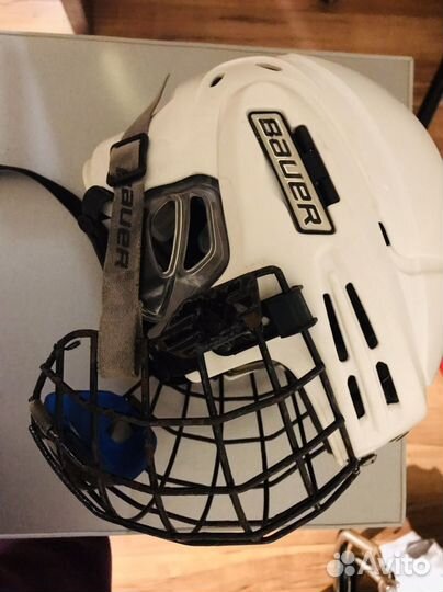 Шлем хоккейный вauer