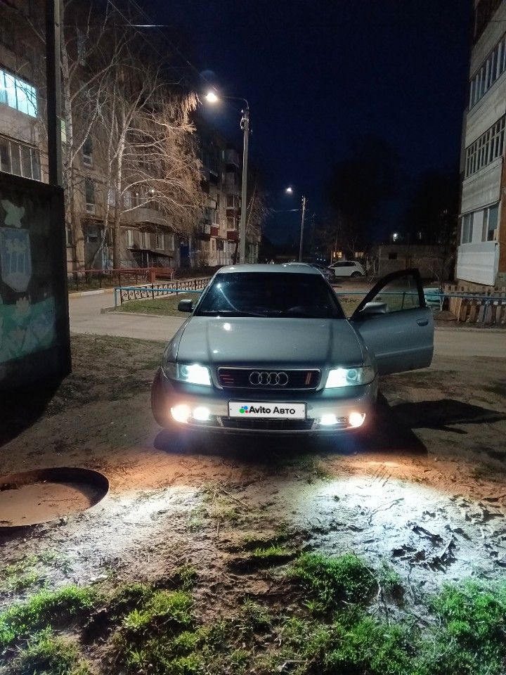 Audi A4: фото владельца