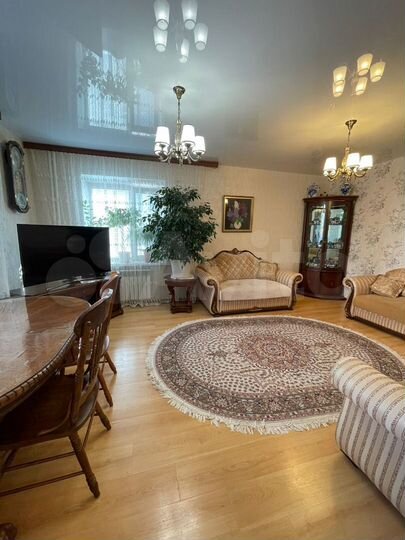 4-к. квартира, 102,3 м², 1/6 эт.