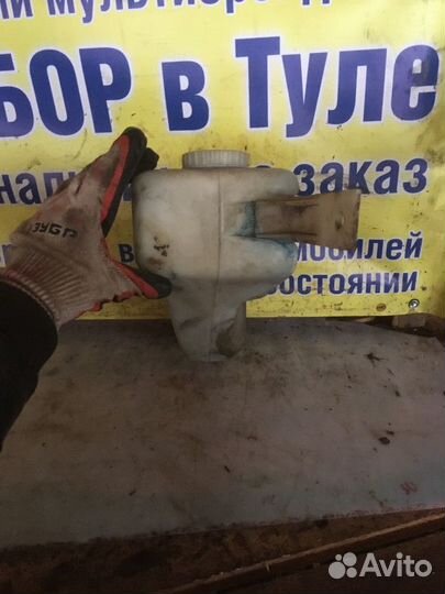 Бачок омывателя LADA 2110