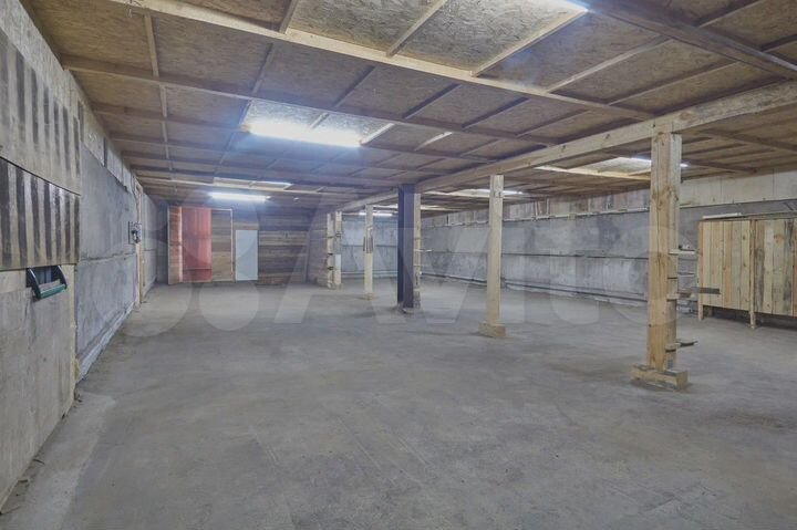Склад, 218 м²