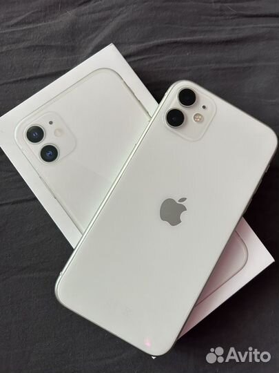 iPhone 11, 64 ГБ