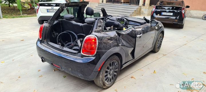 Разбор mini F56 1.5 МКПП