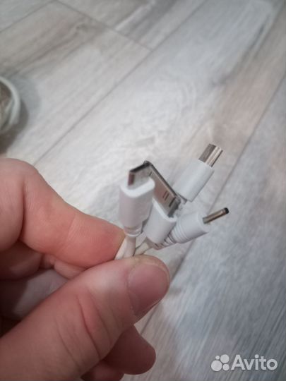 Аккумулятор, провод зарядный, камера