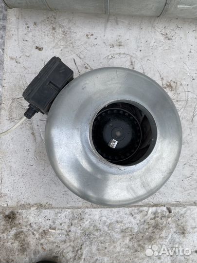 Вентилятор канальный 100 б/у