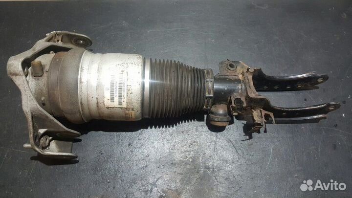 Пневмостойка передняя правая Porsche Cayenne 955